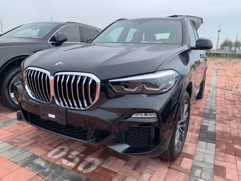 宝马X5国六多少钱？平行进口版值得入手吗？