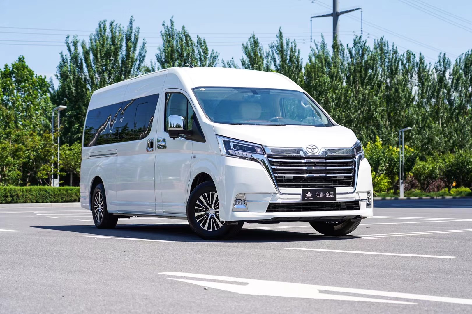 2021款丰田海狮原装进口全系现车(图1)